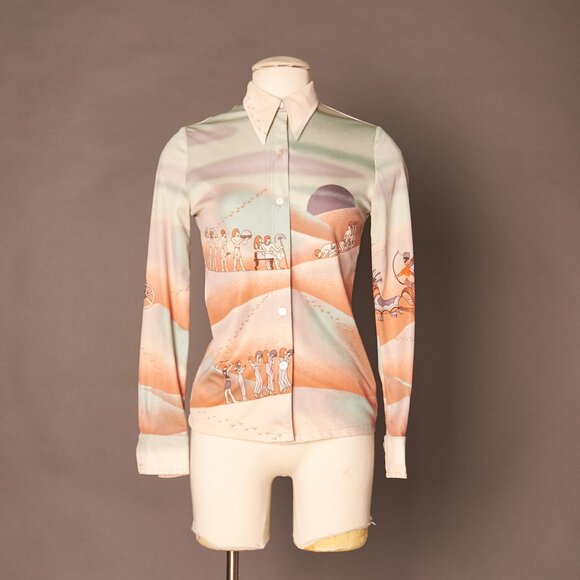 1970s Giraffe Wide Collar Disco Shirt Egyptian Theme